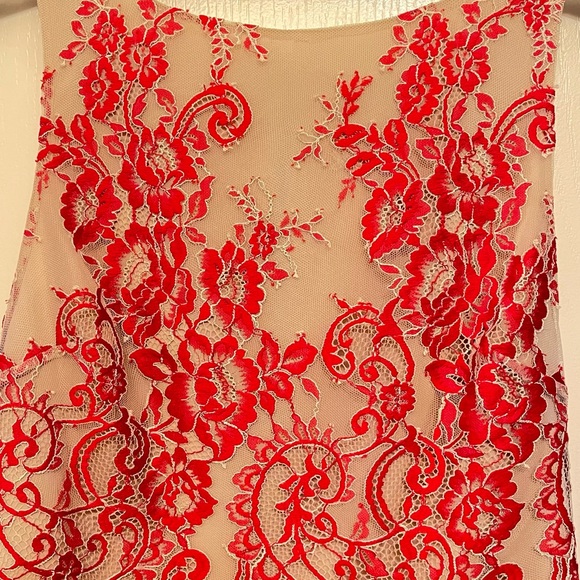 Alice & Olivia - Picture 2 of 9